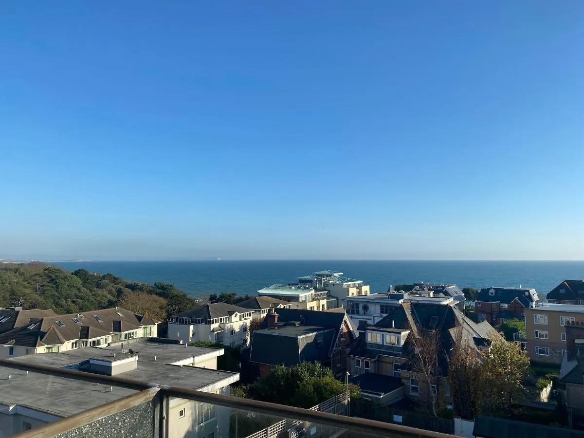 The Riviera Hotel & Apartments - Alum Chine Bournemouth