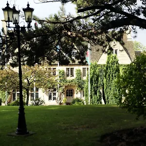 Otel Hatton Court